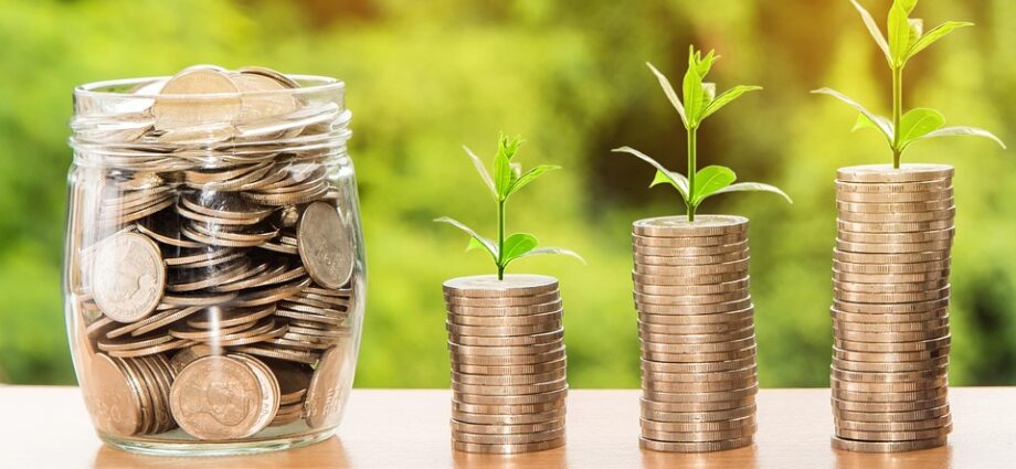 money 2696228 960 720