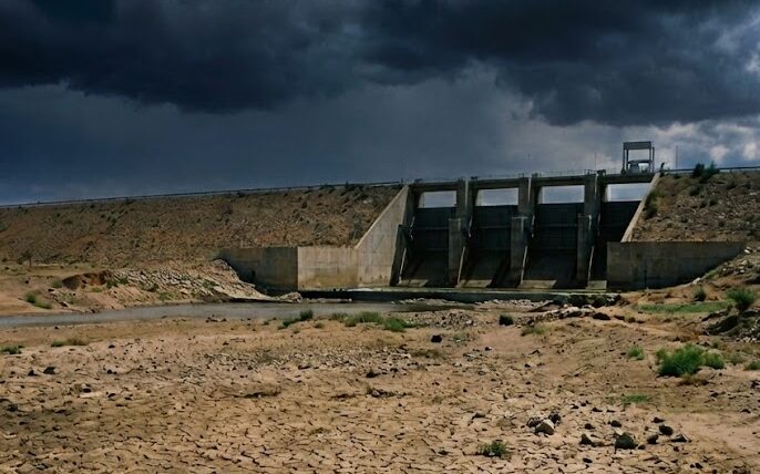 ENTRE GOUVERNEMENTALITE ET GOUVERNABILITE : POUR UNE LECTURE CRITIQUE DE LA GESTION PUBLIQUE DES RISQUES LIES A L’EAU AU-DELA DE LA GOUVERNANCE, CAS DU MAROC 1 unnamed 16 e1766870846227
